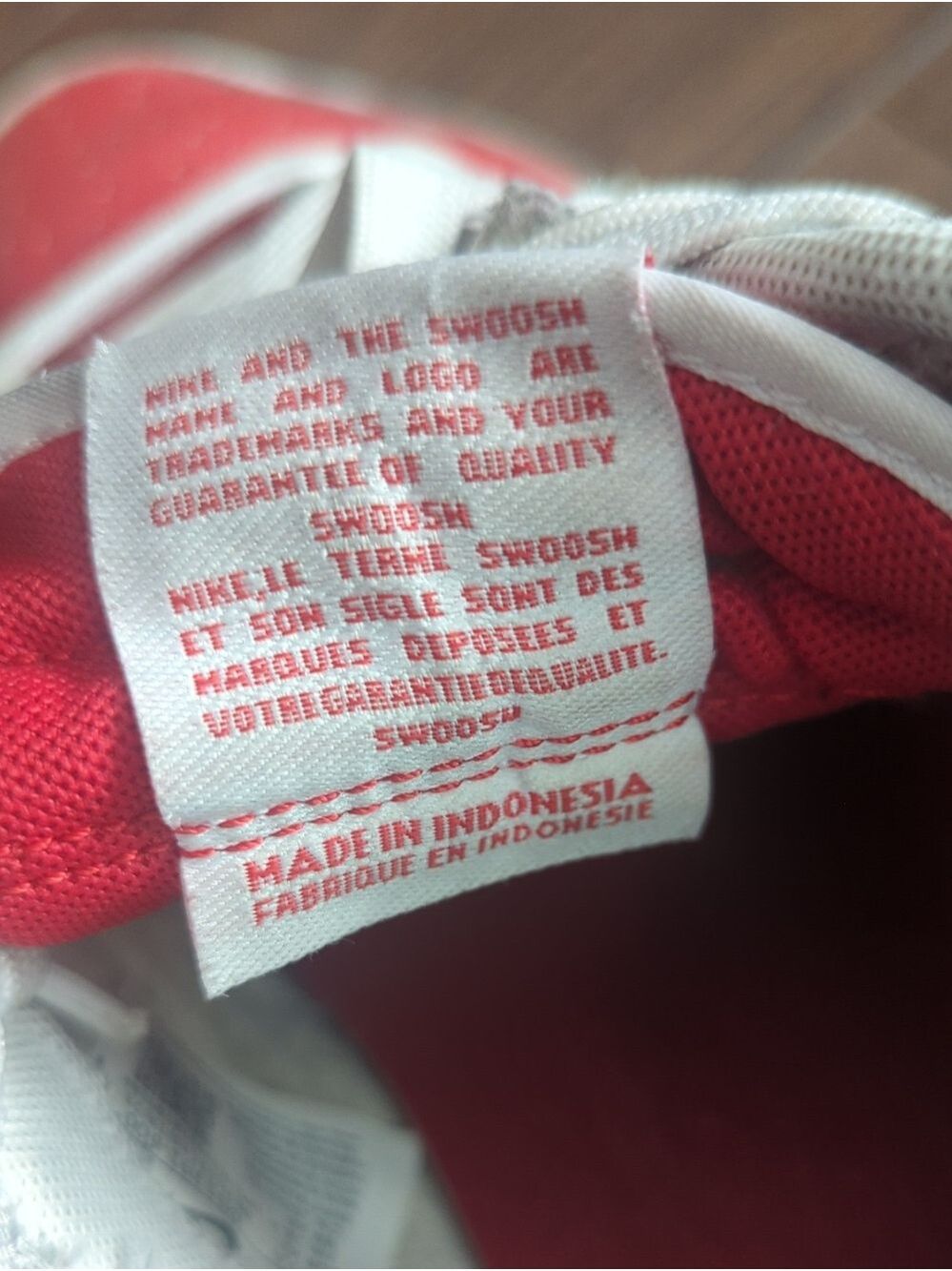 2023 Nike Dunk Low 'Championship Red' - Picture 7 of 12